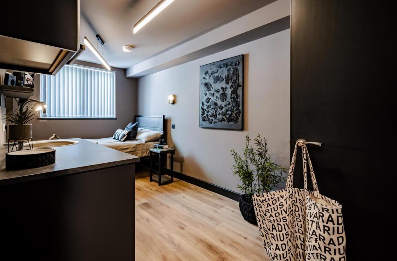 Bramble Studios - Luxury 1-Bed Serviced Suites Ковентри Экстерьер фото