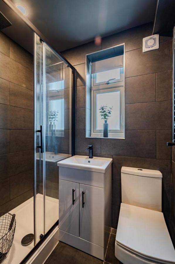 Bramble Studios - Luxury 1-Bed Serviced Suites Ковентри Экстерьер фото